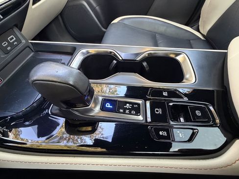 Used 2024 Lexus NX 350h AWD w/ Vision Package image 25