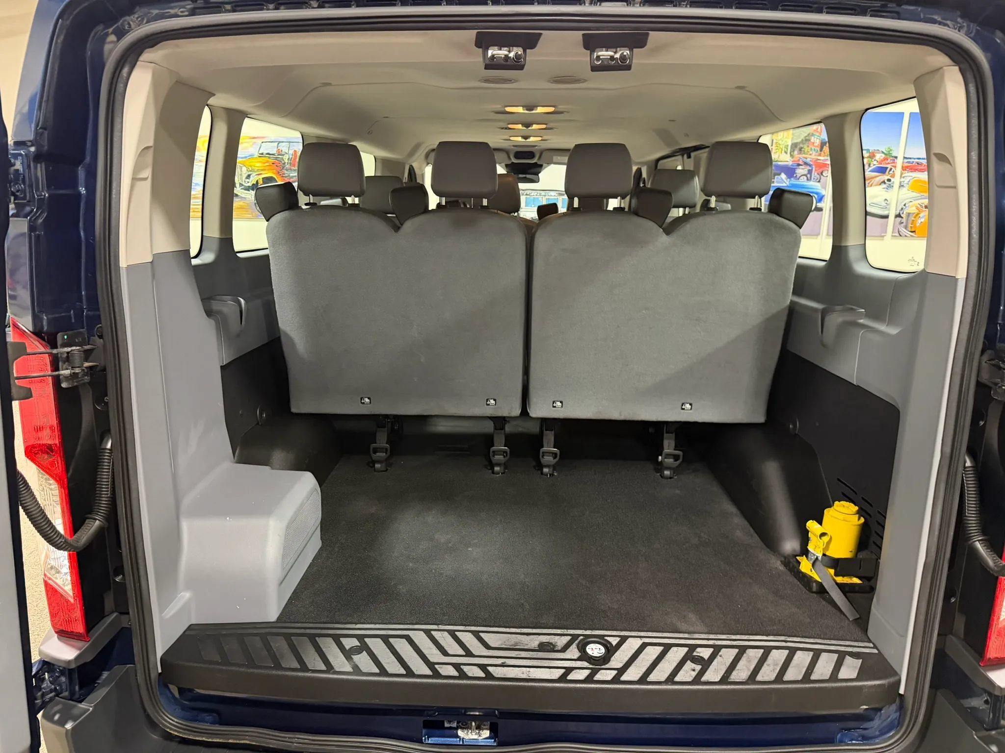 Used 2016 Ford Transit 350 XL RWD image 27
