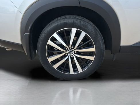 Used 2024 Nissan Pathfinder Platinum w/ Cargo Package AWD/4WD image 33