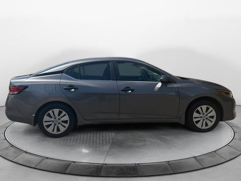 Certified 2024 Nissan Sentra S FWD image 8
