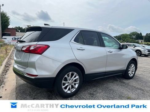 Used 2020 Chevrolet Equinox LT AWD/4WD image 3
