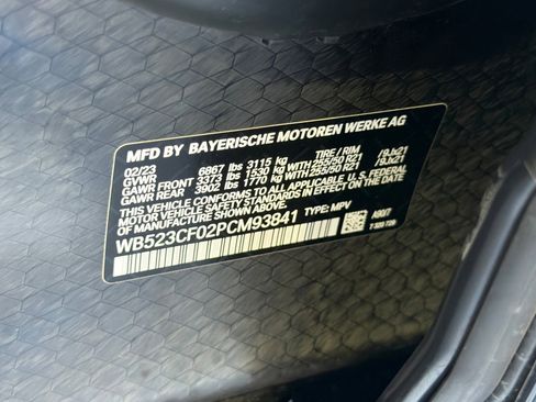 Used 2023 BMW iX xDrive50 w/ Sport Package AWD/4WD image 42