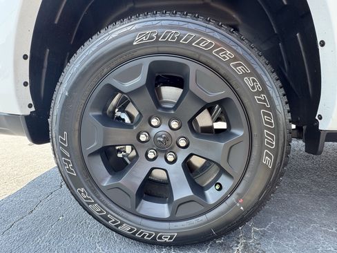Used 2026 RAM 1500 Big Horn AWD/4WD image 19