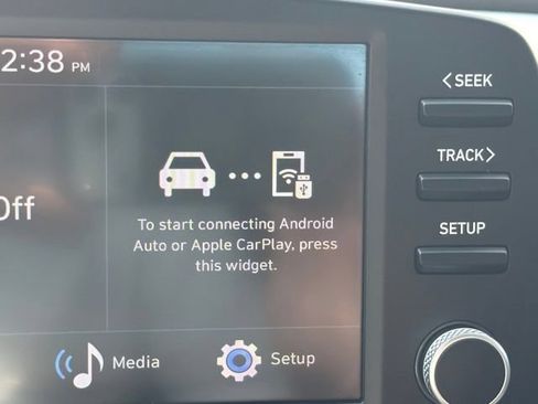 Certified 2026 Hyundai Elantra SE FWD image 20
