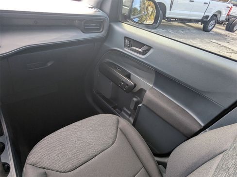 New 2025 Ford Maverick XL w/ Equipment Group 101A image 18