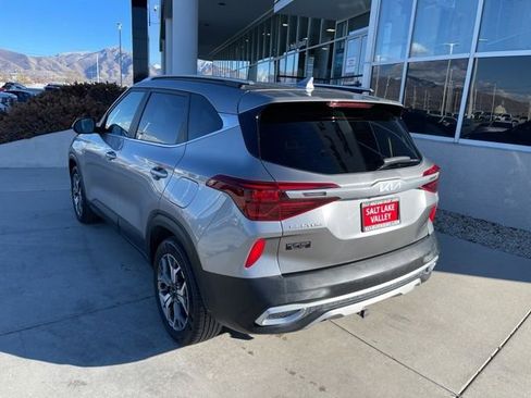 Used 2023 Kia Seltos EX image 5