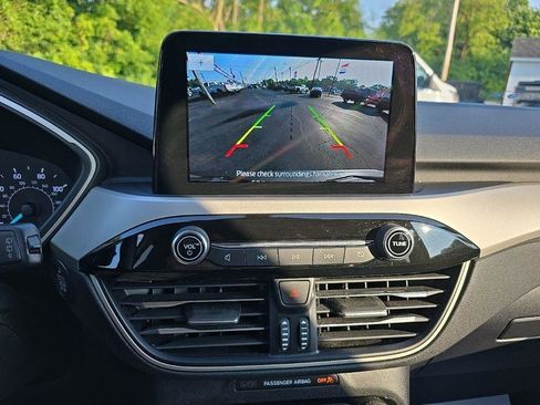 Used 2022 Ford Escape SE w/ Convenience Package image 19