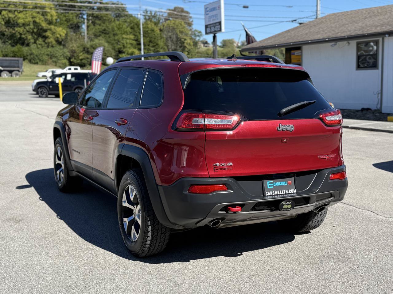 Used 2014 Jeep Cherokee Trailhawk w/ Comfort/Convenience Group AWD/4WD image 5