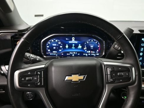 Used 2025 Chevrolet Silverado 2500 LT w/ Safety Package AWD/4WD image 13