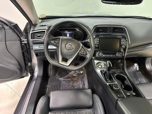 Used 2022 Nissan Maxima Platinum FWD image 16