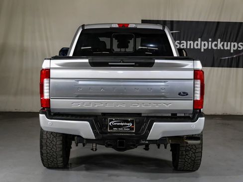 Used 2019 Ford F250 Platinum w/ Platinum Ultimate Package image 7