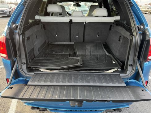 Used 2016 BMW X5 M image 17