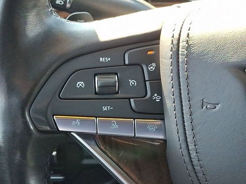 Used 2022 Cadillac Escalade ESV Sport Platinum image 24