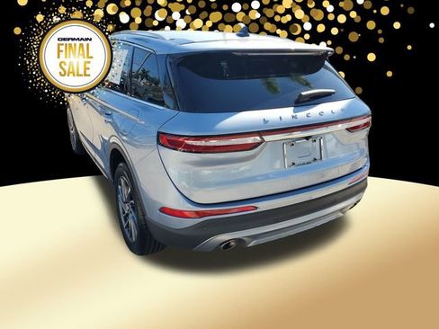 Certified 2022 Lincoln Corsair FWD w/ Equipment Group 101A image 8