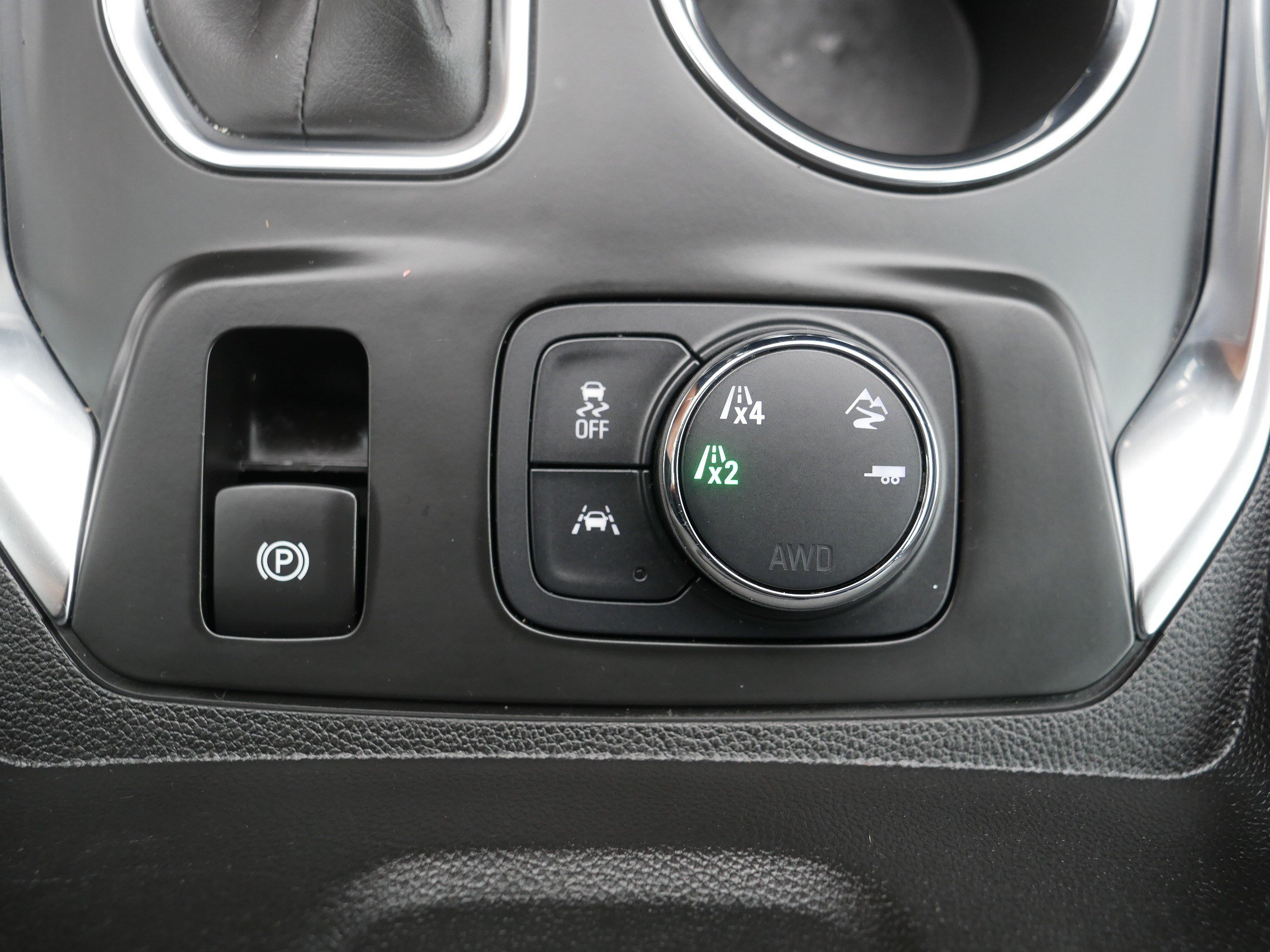 Used 2021 Chevrolet Traverse LT w/ LPO, Floor Liner Package AWD/4WD image 31