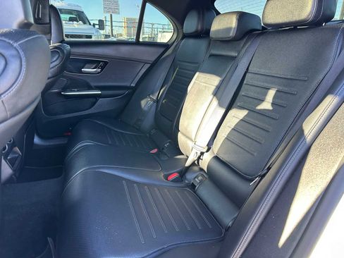 Used 2023 Mercedes-Benz C 300 4MATIC Sedan image 17