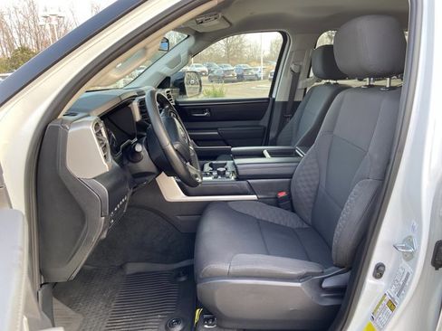 Used 2024 Toyota Tundra SR5 w/ SR5 Convenience Package image 33