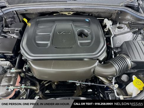Used 2021 Jeep Grand Cherokee Laredo X AWD/4WD image 30