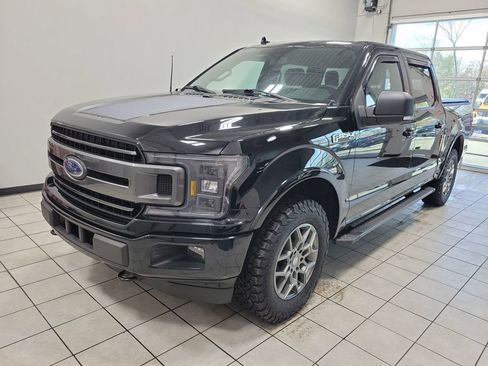 Used 2018 Ford F150 XLT w/ Equipment Group 302A Luxury image 2