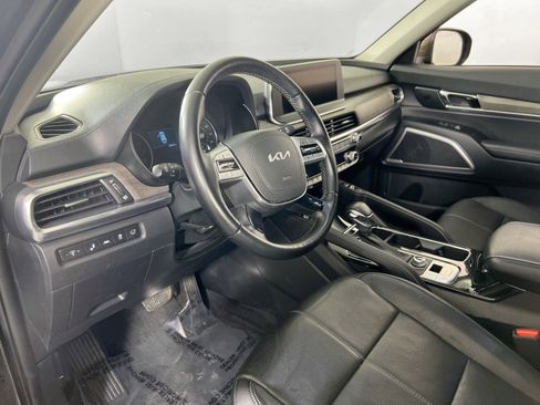 Used 2022 Kia Telluride EX w/ EX Premium Package AWD/4WD image 9