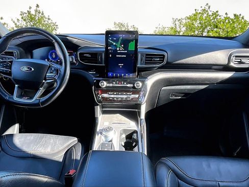 Used 2022 Ford Explorer ST w/ Equipment Group 401A image 16