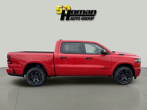 Used 2025 RAM 1500 Big Horn AWD/4WD image 6