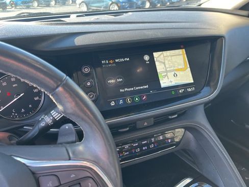 Used 2022 Buick Envision Avenir w/ Technology Package II image 23