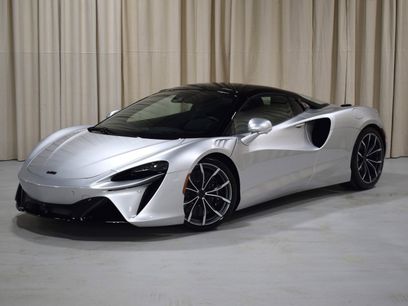New 2025 McLaren Artura Spider