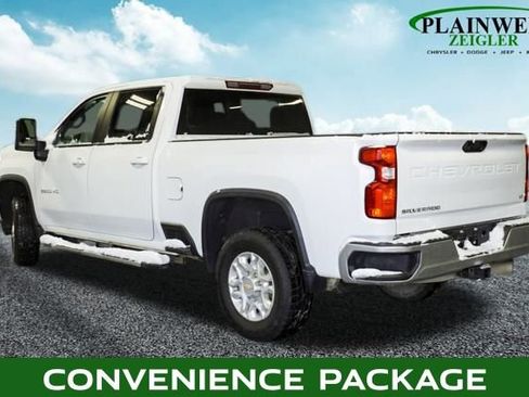 Used 2023 Chevrolet Silverado 2500 LT w/ Convenience Package image 2