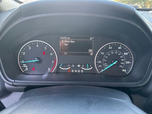 Used 2019 Ford EcoSport Titanium image 21