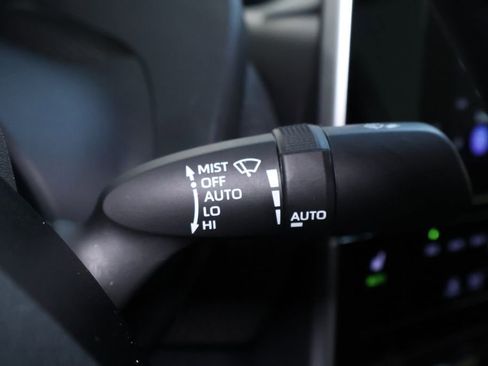 Used 2024 Subaru Solterra Premium image 26