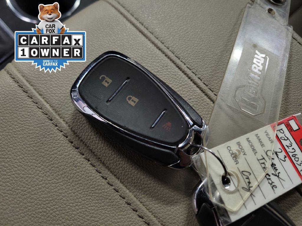 Used 2023 Chevrolet Traverse LS w/ Safety Package AWD/4WD image 18