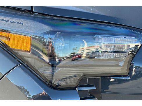 New 2026 Toyota Tacoma TRD Off-Road AWD/4WD image 28
