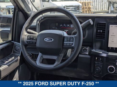 New 2025 Ford F250 Lariat w/ FX4 Off-Road Package image 38
