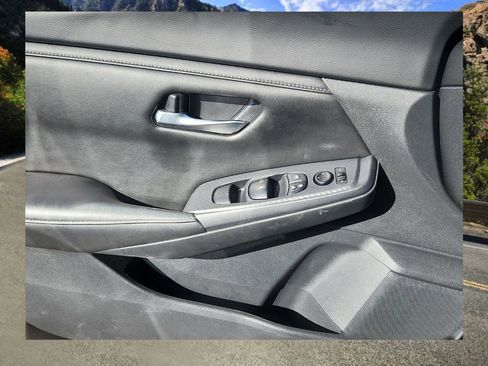 Used 2023 Nissan Sentra SV w/ All-Weather Package image 5