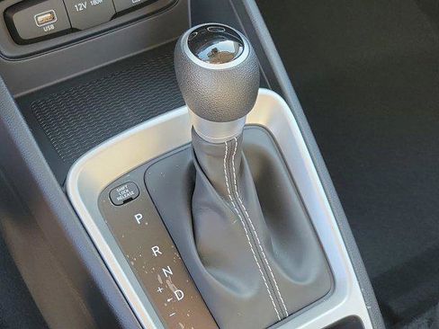 New 2026 Hyundai Venue SE image 26