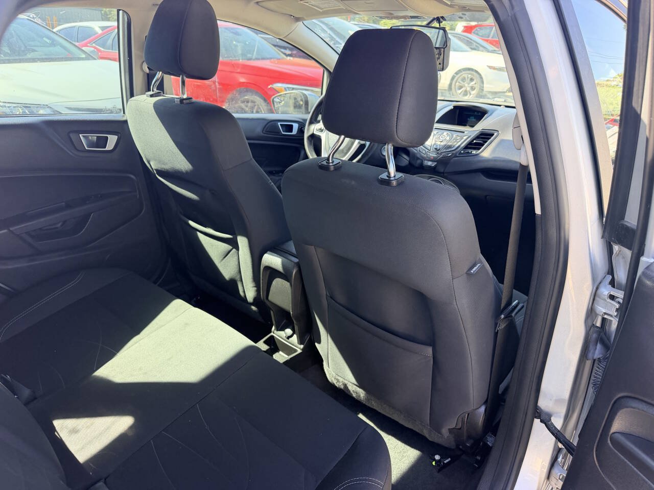 Used 2016 Ford Fiesta SE FWD image 20
