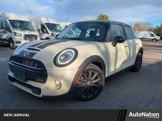 Used 2019 MINI Cooper S w/ Premium Package video 1