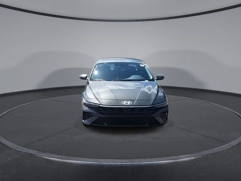 New 2025 Hyundai Elantra Blue image 3