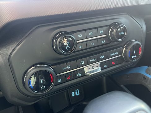 Certified 2022 Ford Bronco Outer Banks image 21