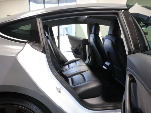 Used 2019 Tesla Model 3 Performance AWD/4WD image 39