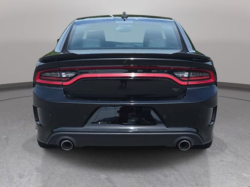 Used 2020 Dodge Charger R/T w/ Plus Group RWD image 7