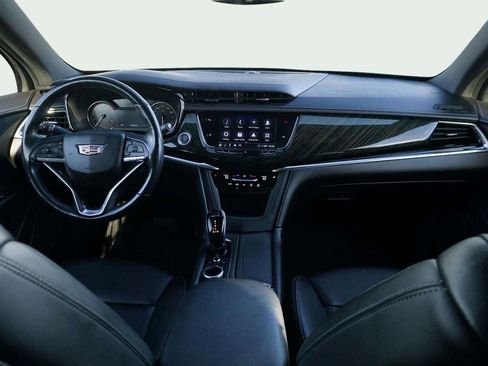 Used 2020 Cadillac XT6 Premium Luxury FWD image 24