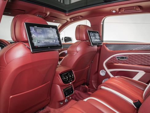 New 2026 Bentley Bentayga Speed image 22