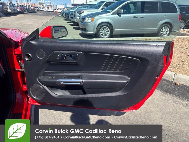 Used 2015 Ford Mustang Premium RWD image 30