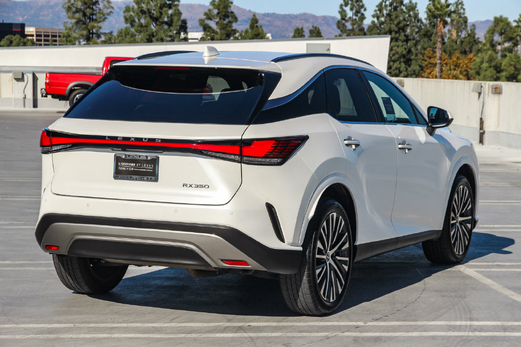Certified 2024 Lexus RX 350 Premium Plus w/ Cold Area Package FWD image 5