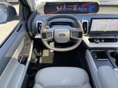 New 2026 Ford Expedition Max Active RWD image 13