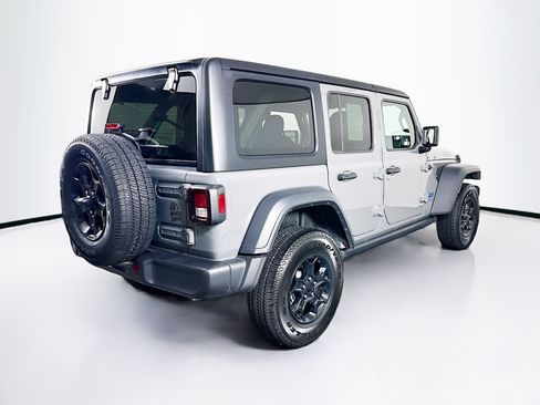 Used 2023 Jeep Wrangler Unlimited w/ 8.4" Radio Group AWD/4WD image 9