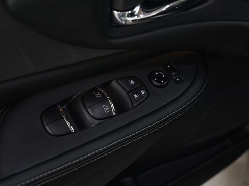 Used 2024 Nissan Murano SL image 20