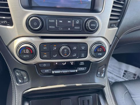 Used 2019 GMC Yukon XL Denali w/ Open Road Package image 27